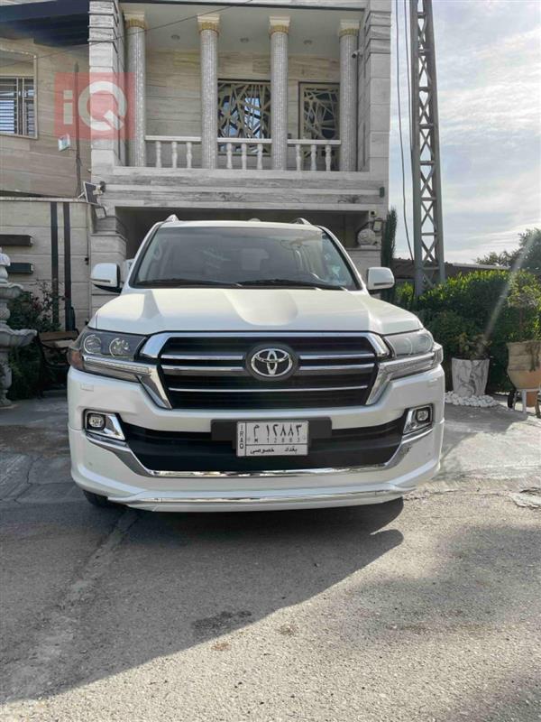 Toyota for sale in Iraq